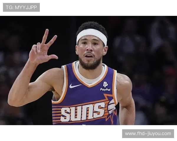 太阳布克16分10助，角色球员发挥关键作用