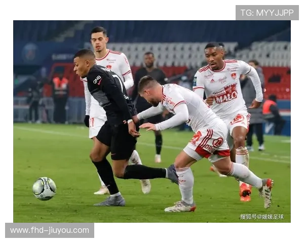 法甲：蒙彼利埃对阵尼姆，主场攻势足球取胜