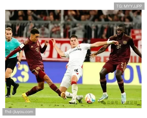 拜仁4-2击败莱比锡，积分反超勒沃库森1分